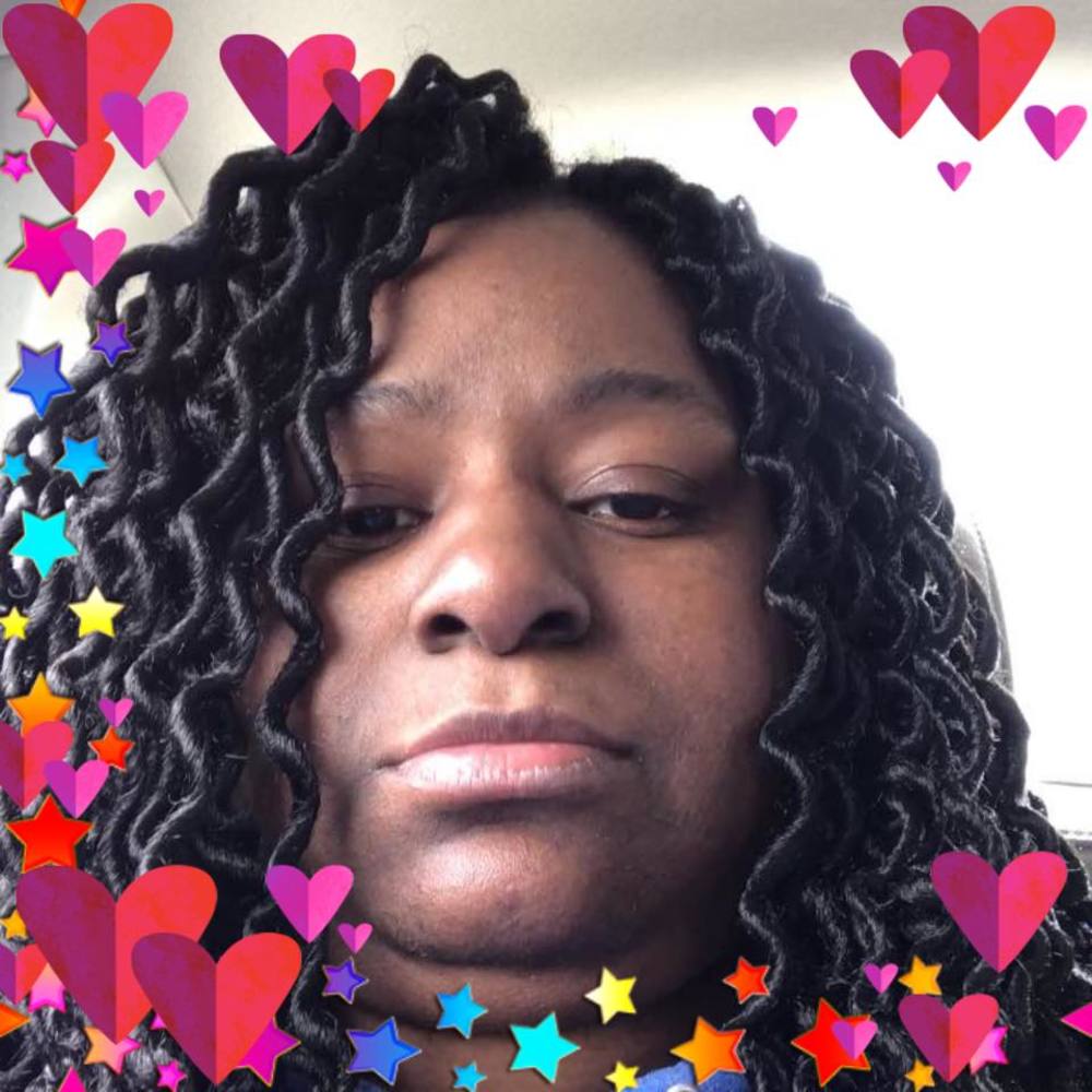 Meet your Posher, Khianti